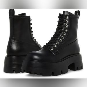 Steve Madden Maddox Black Boot